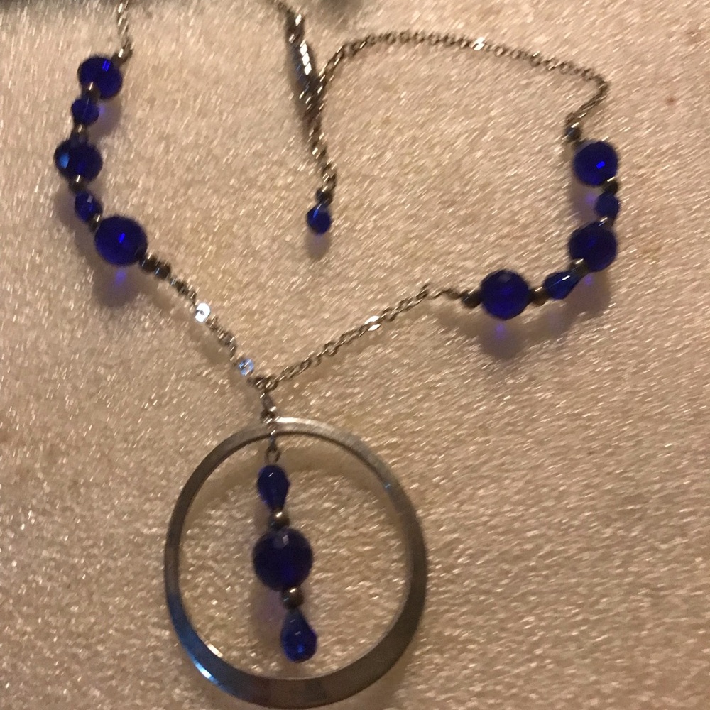 Blue Glass Bead Circle Pendant Necklace - Women Jewelry